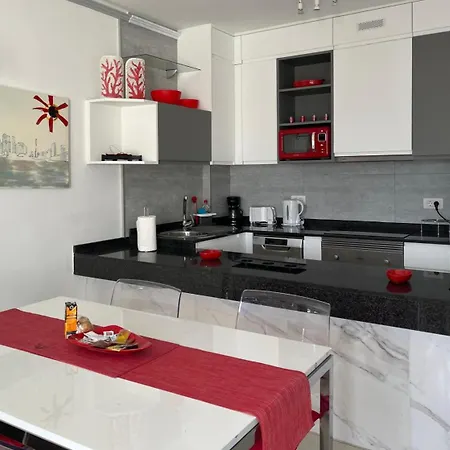 Appartement Corallo Artdesign 100 M From The *